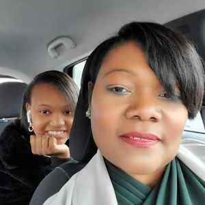 Meet your Posher, Karra